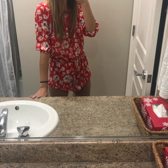 Adorable Red Faithfull The Brand Romper! - Picture 3 of 5